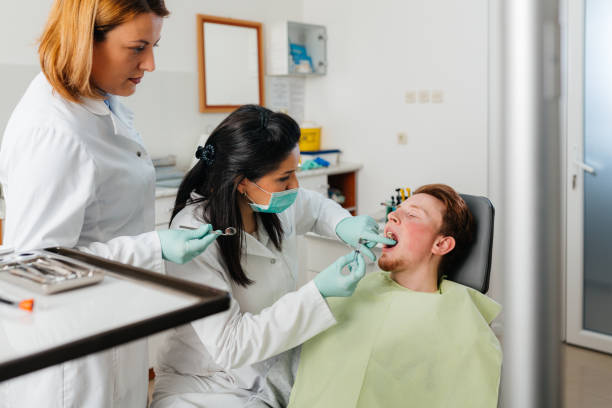 Best Emergency Treatment for Dental Infections or Abscesses in Lyndhurst, VA